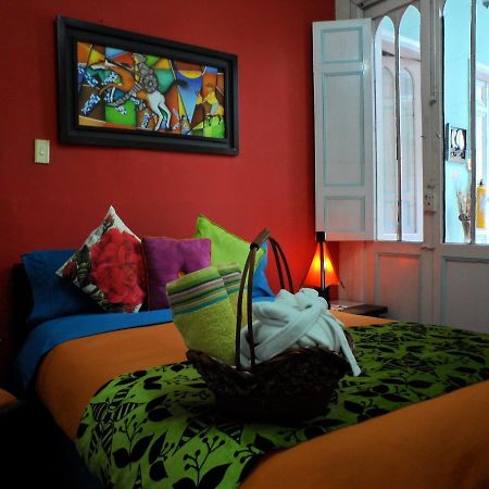 Zohar Hostel Bogota Ngoại thất bức ảnh