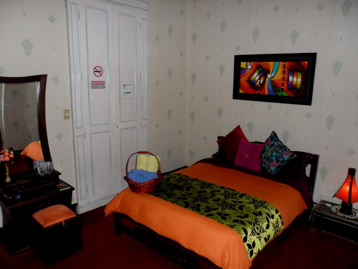 Zohar Hostel Bogota Ngoại thất bức ảnh