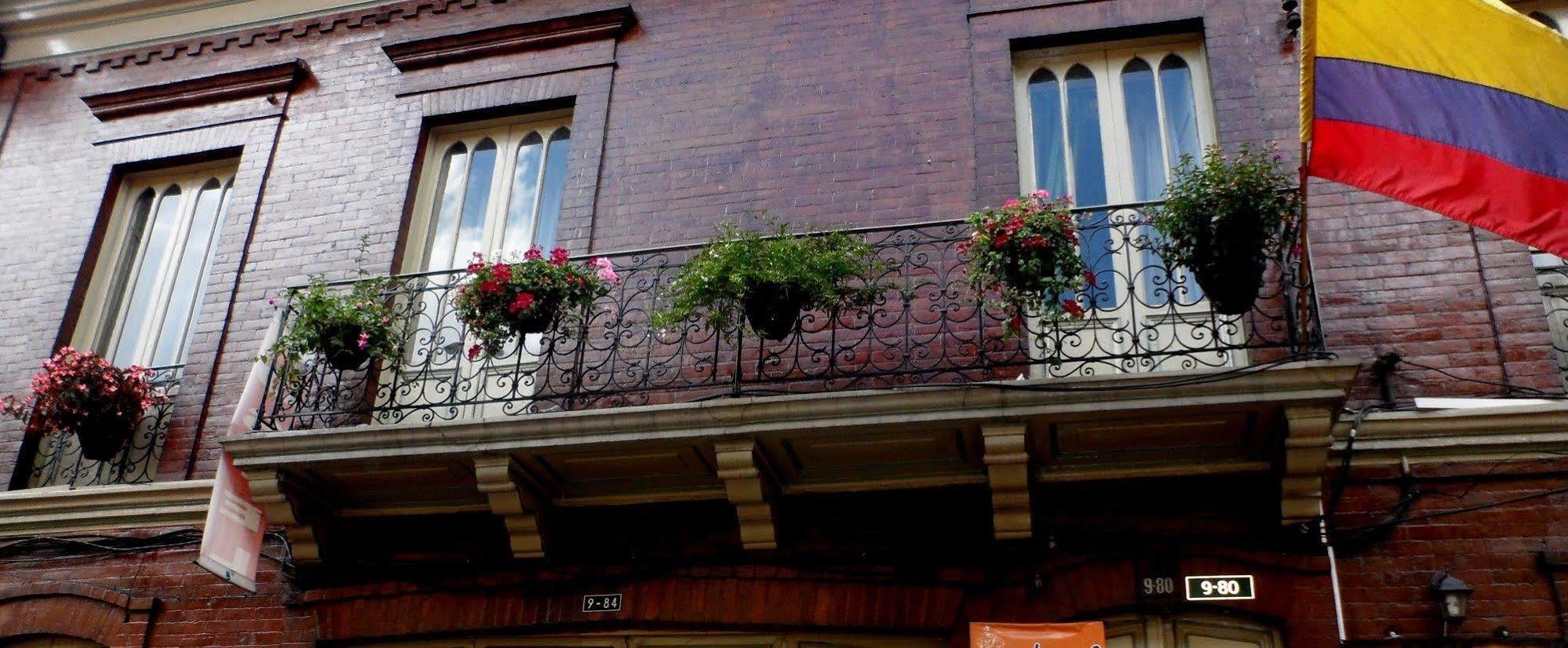 Zohar Hostel Bogota Ngoại thất bức ảnh